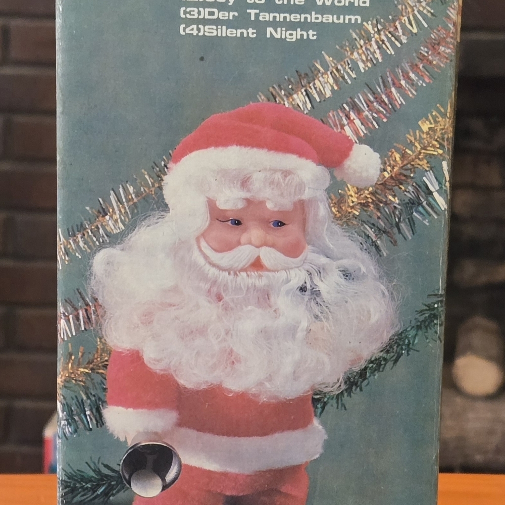 Vtg Annoying Kitschy Action Santa with Electronic Music with Box Christmas WORKS - Picture 4 of 12